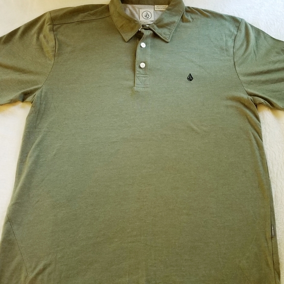 Volcom Polo - Picture 2 of 4